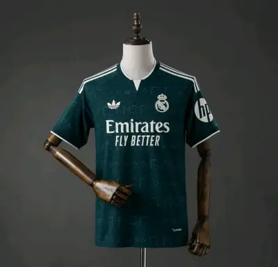 Camiseta Real Madrid Adidas verde oscuro (L) - miniatura 1