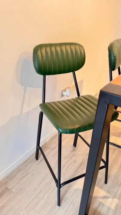 Set de Comedor Alto con Sillas Verdes - miniatura 3