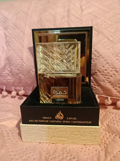 Perfume Lattafa Khamrah 100ml Eau de Parfum - miniatura 1