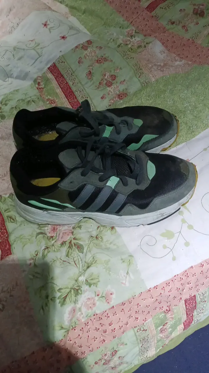Zapatillas deportivas negras y verdes para hombre - 2