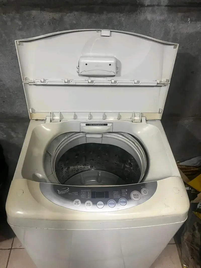 Lavadora automática Fuzzy Logic 6.5 kg - 1