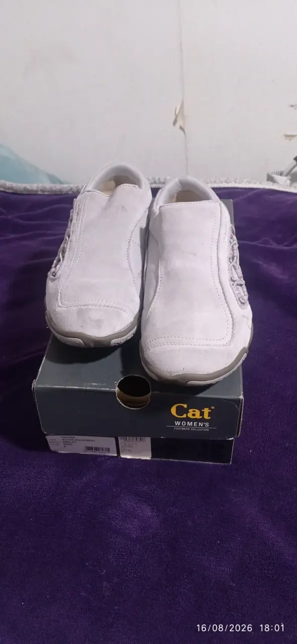 Zapatillas de mujer Caterpillar grises - 2