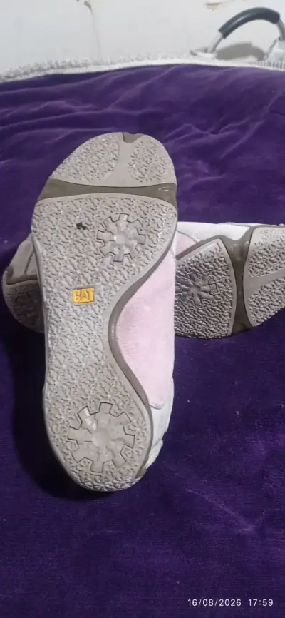 Zapatillas de mujer Caterpillar grises - miniatura 4
