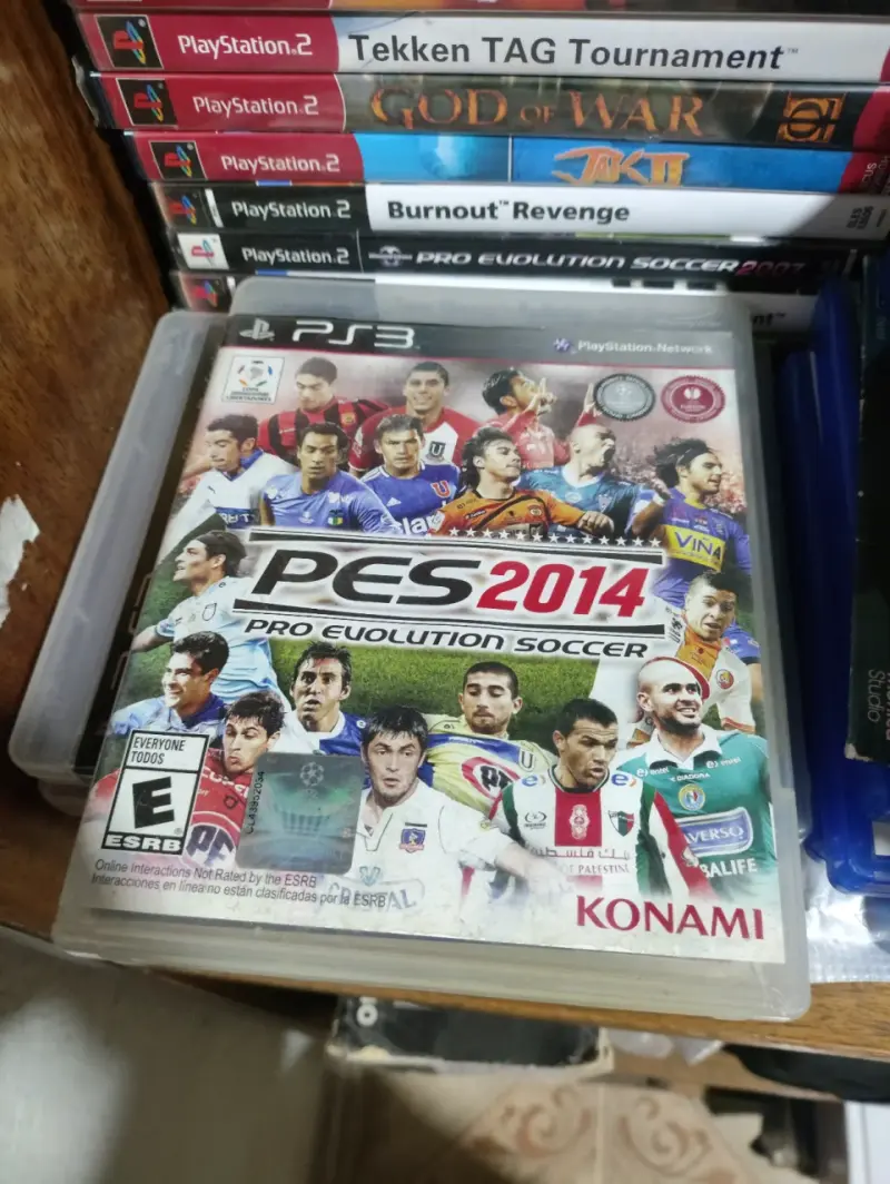 Juego PES 2014 para PS3 en buen estado