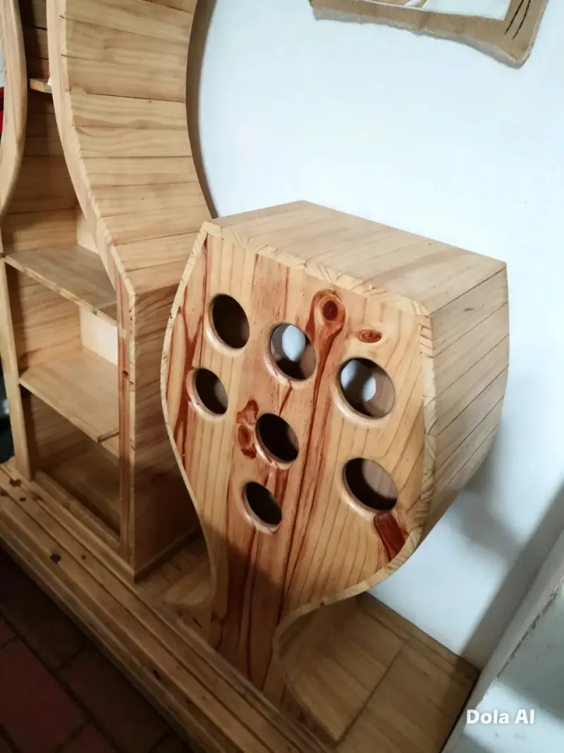 Estante de madera para botellas de vino - 1