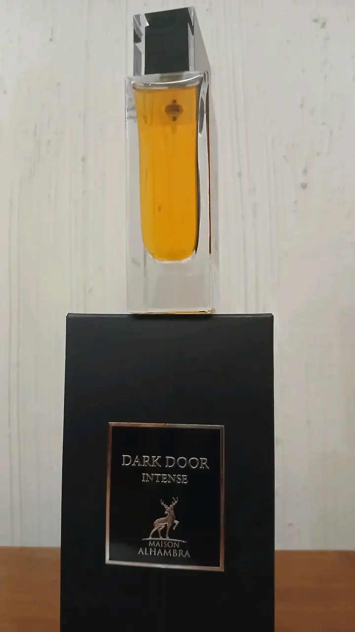 Perfume Dark Door Intense Maison Alhambra - 2