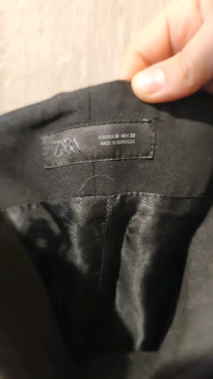 Chaleco negro elegante Zara para mujer - 2