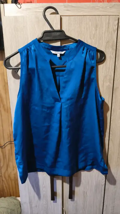 Blusa sin mangas azul marca Marquis talla XS - miniatura 1