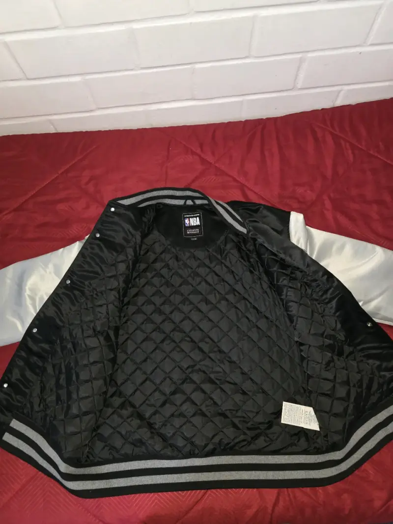 Chaqueta Varsity Lakers Negra y Blanca - 2