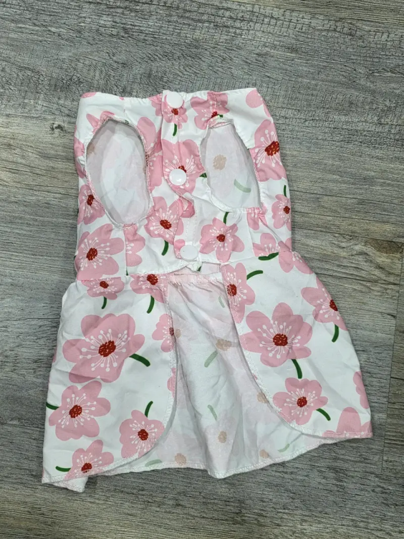 Vestido para perro con flores rosadas y lazo - 2