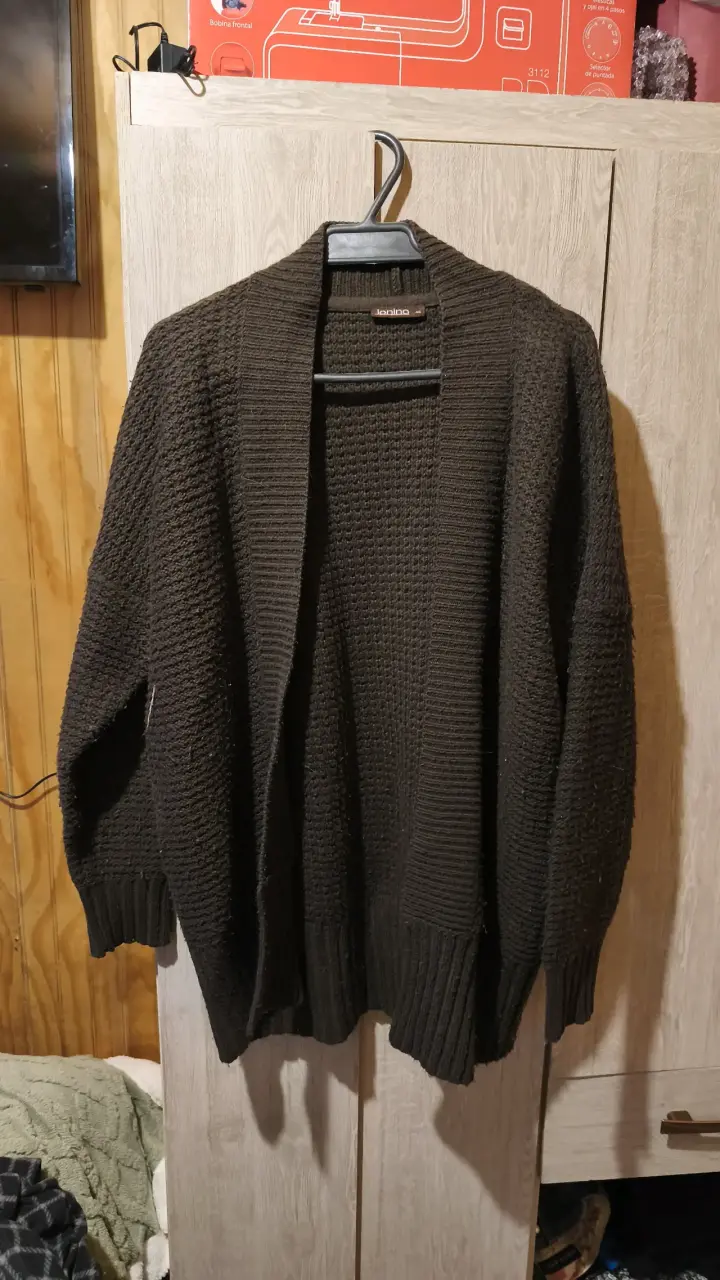 Cardigan de punto marrón Janina - 1
