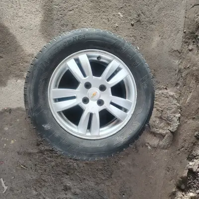 Llantas Chevrolet Sonic - miniatura 2
