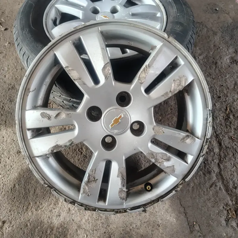 Llantas Chevrolet Sonic - 5