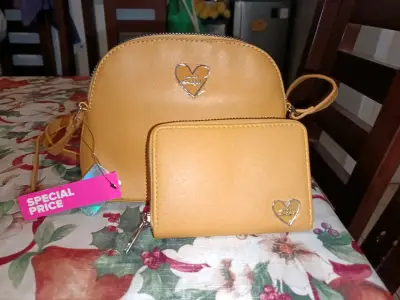 Set de cartera y billetera mostaza - miniatura 1