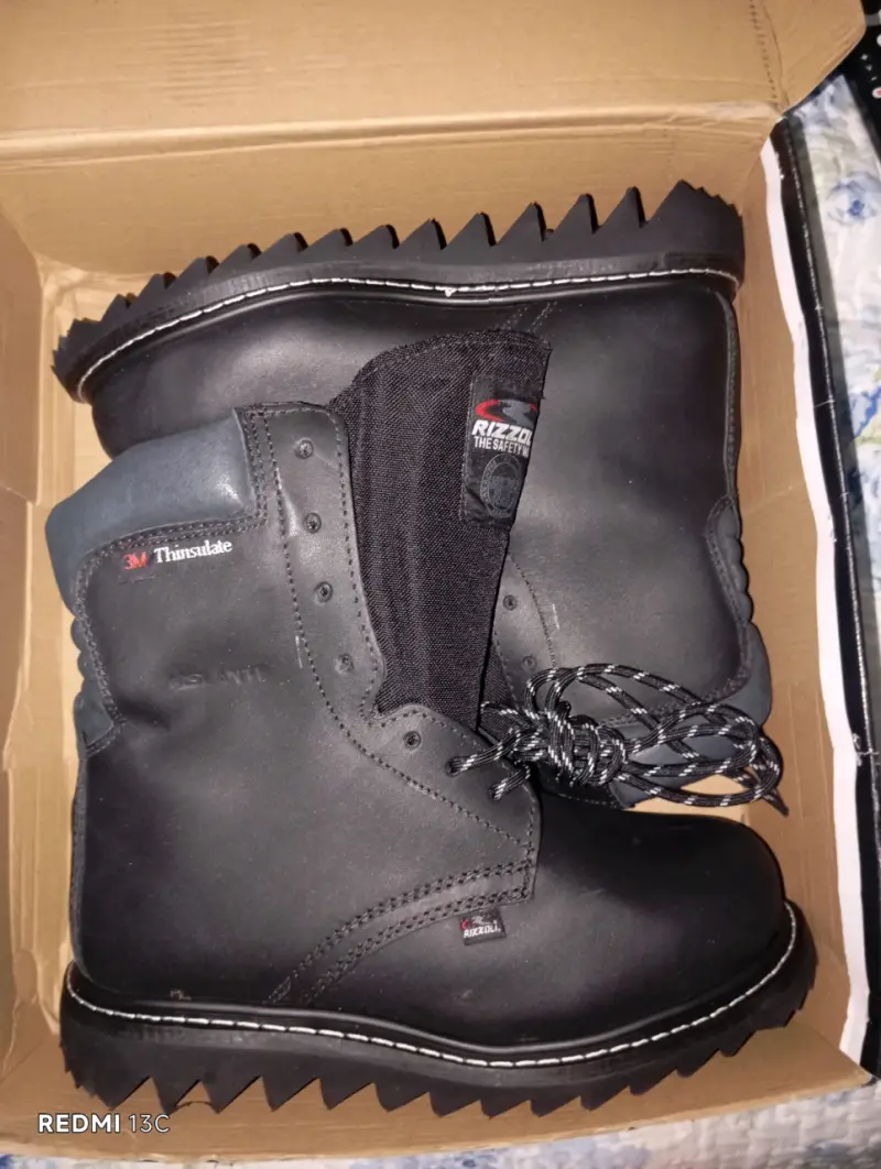 Botas de trabajo negras con aislamiento térmico, - 1
