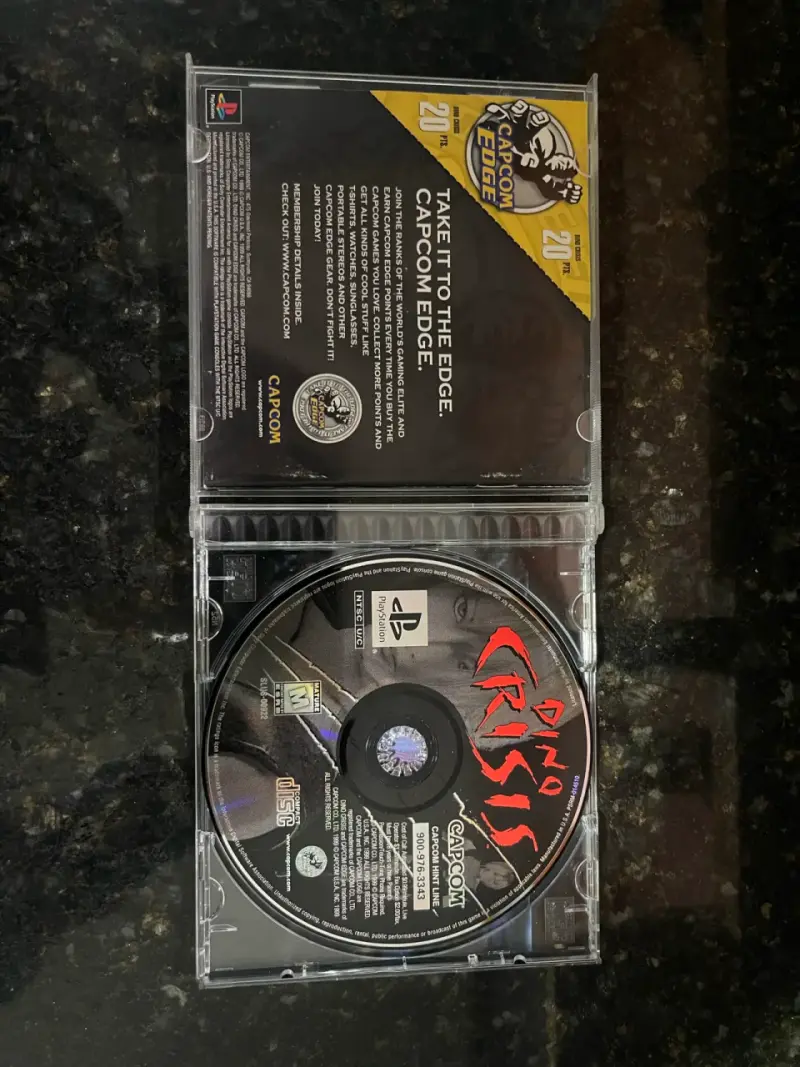 Juego Dino Crisis para PlayStation en buen estado - 2