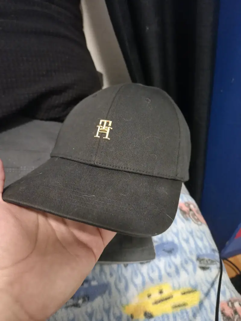 Gorra negra con logo TH ajustable - 2