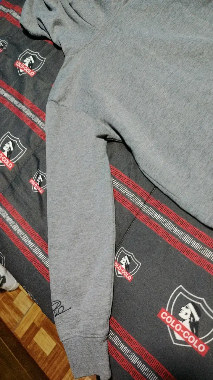 Poleron con gorro, gris ,Jordán original, poco uso - 6