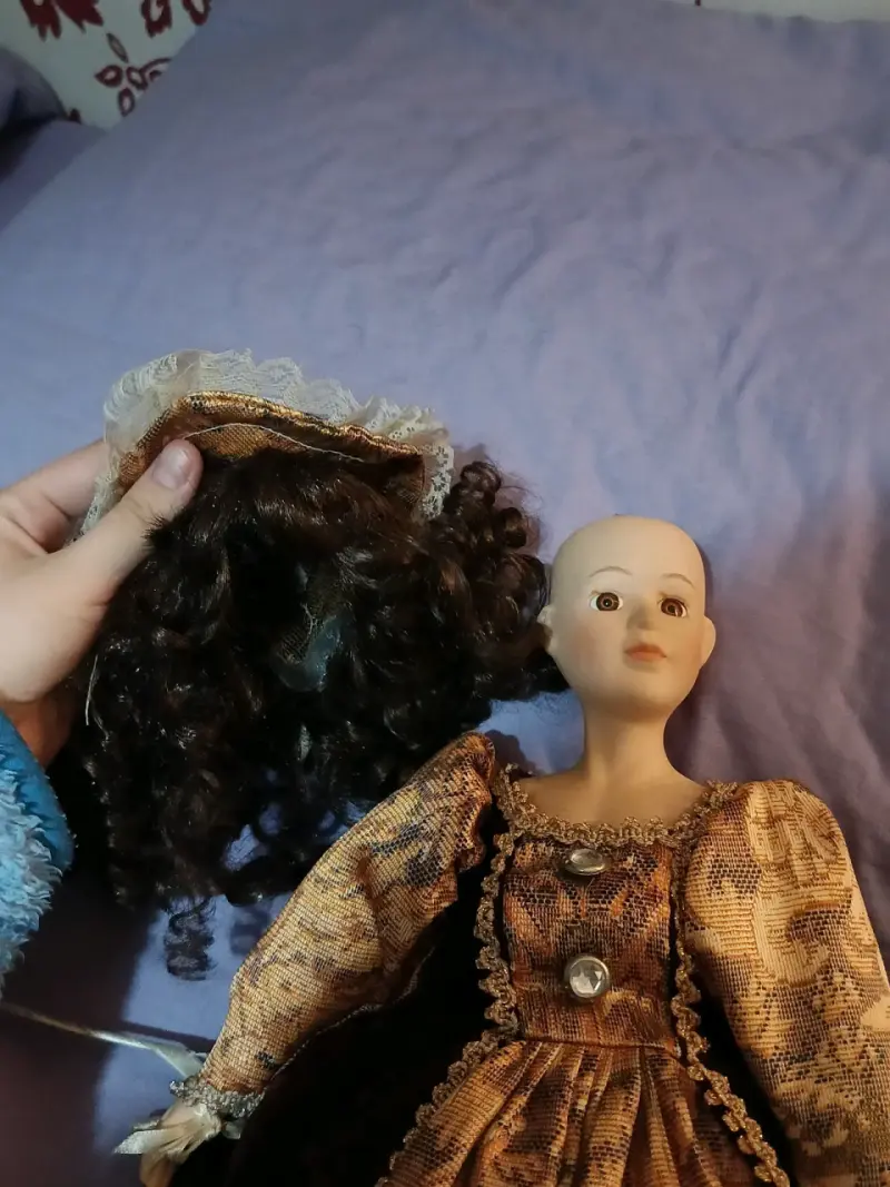 Muñeca de porcelana vintage - 5