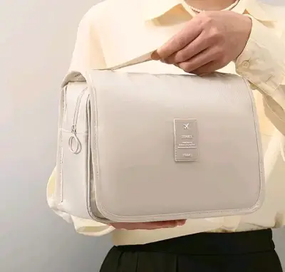 Neceser de Viaje Colgante Beige con Compartimentos - miniatura 1