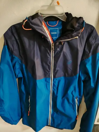🔴Chaqueta impermeable azul Decathlon para hombre - miniatura 1