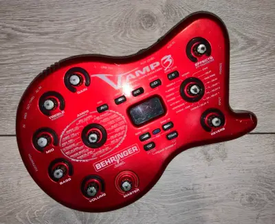 Pedal de efectos Behringer V-Amp 3 y Epiphone  Dis - miniatura 2