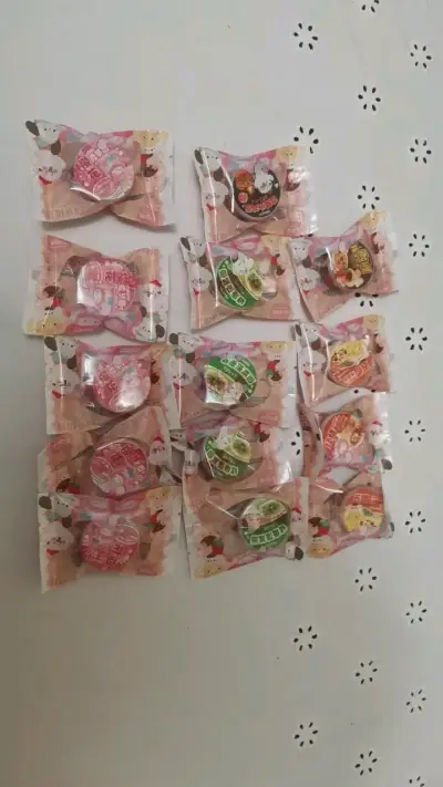 Set de gomas con forma de ramen - miniatura 1