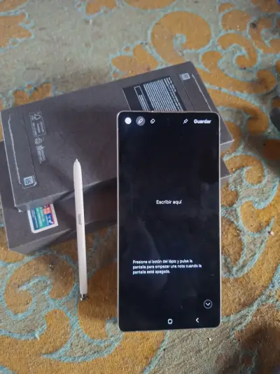 Samsung Galaxy S25 Ultra con S Pen - miniatura 1