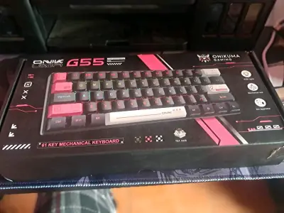 Teclado Gamer Onikuma G55 Solo Leveling RGB - miniatura 2