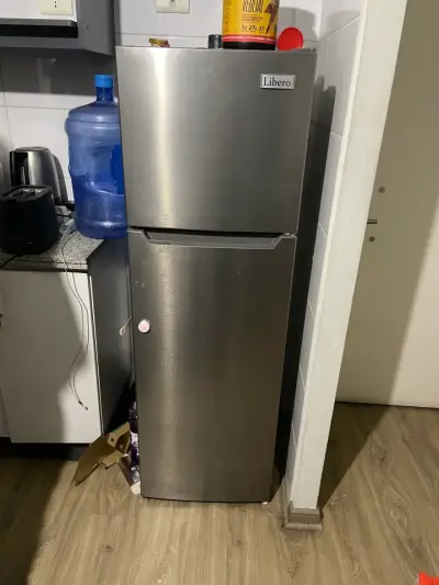 Refrigerador Libero de acero inoxidable - miniatura 1