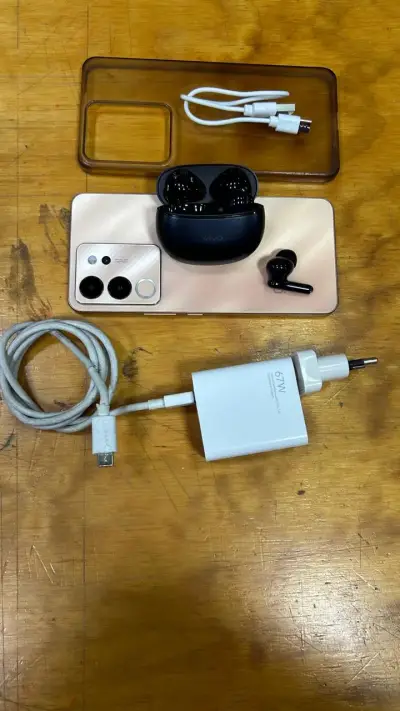 Smartphone Vivo con accesorios y audífonos - miniatura 5