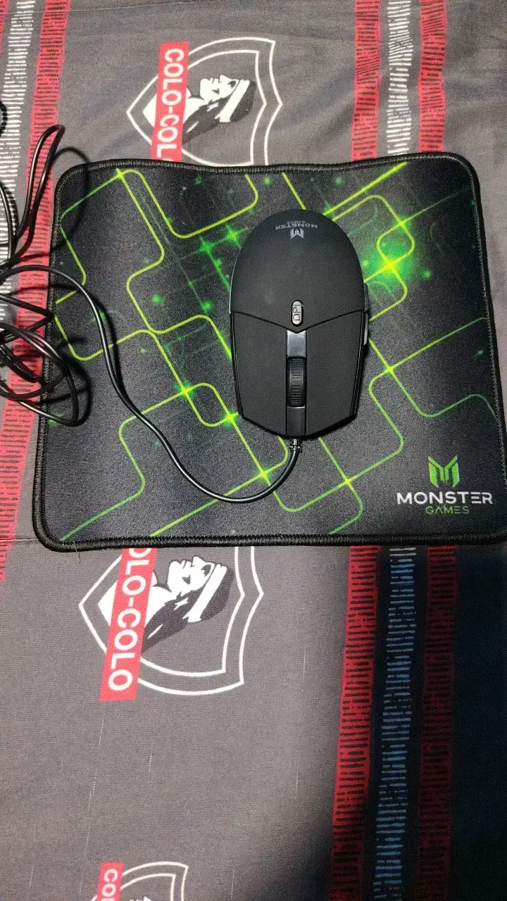 Mouse nuevo sin uso ,monster games