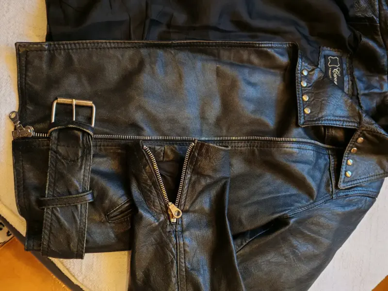 Chaqueta de cuero negra estilo motociclista Cuero - 5