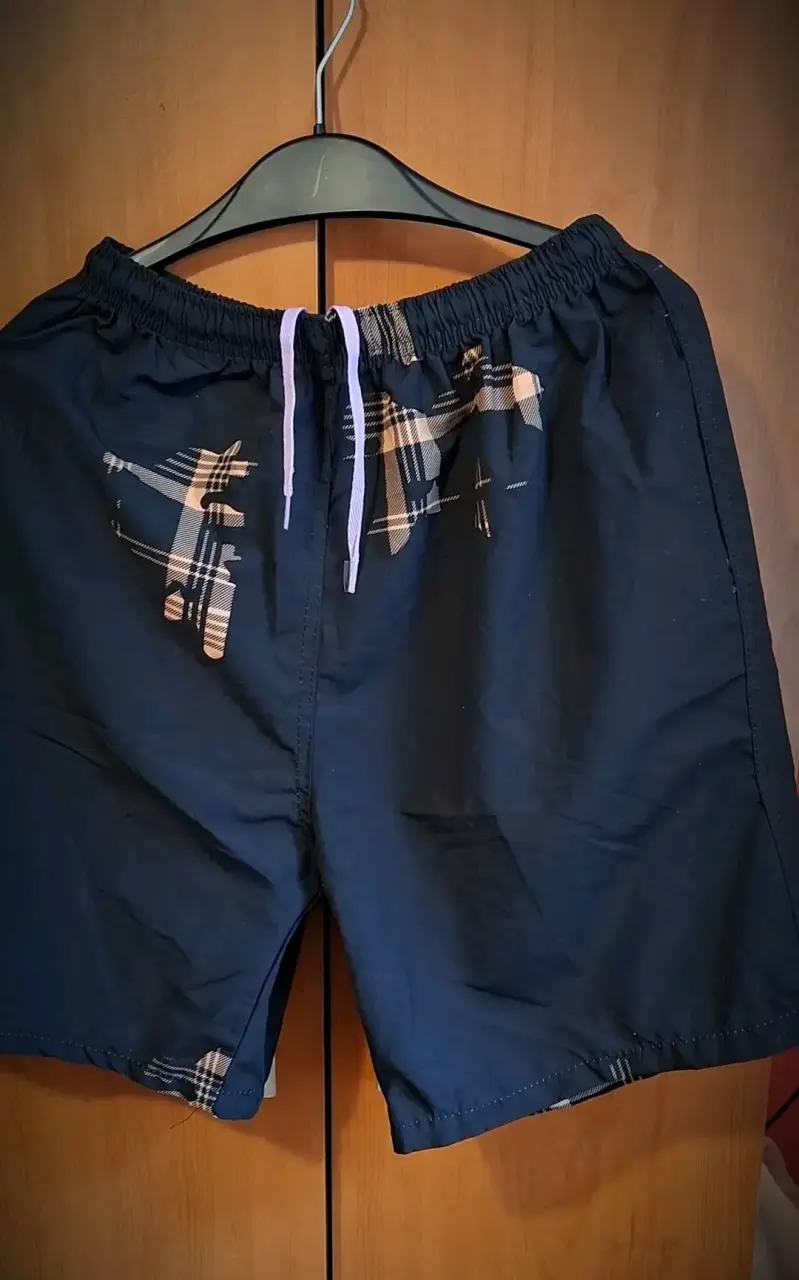 Shorts de hombre con diseño a cuadros