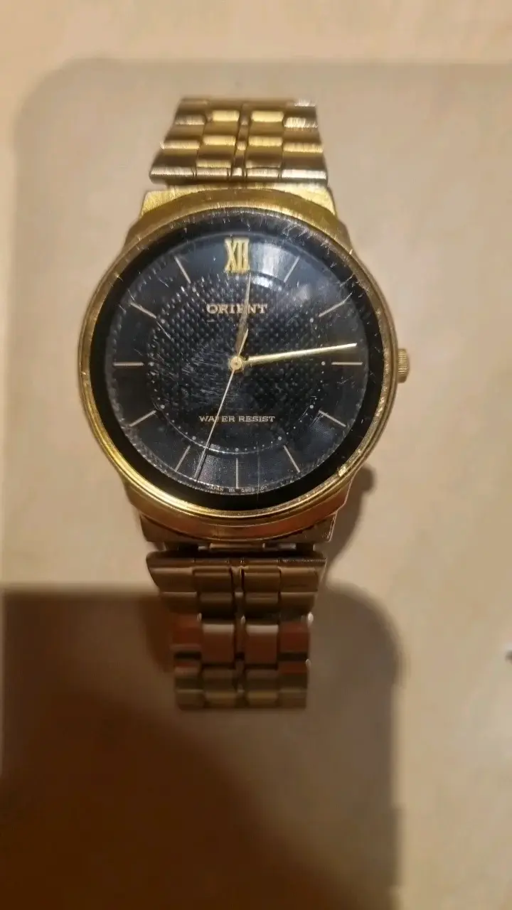 Reloj Orient dorado con pulsera metálica - 1
