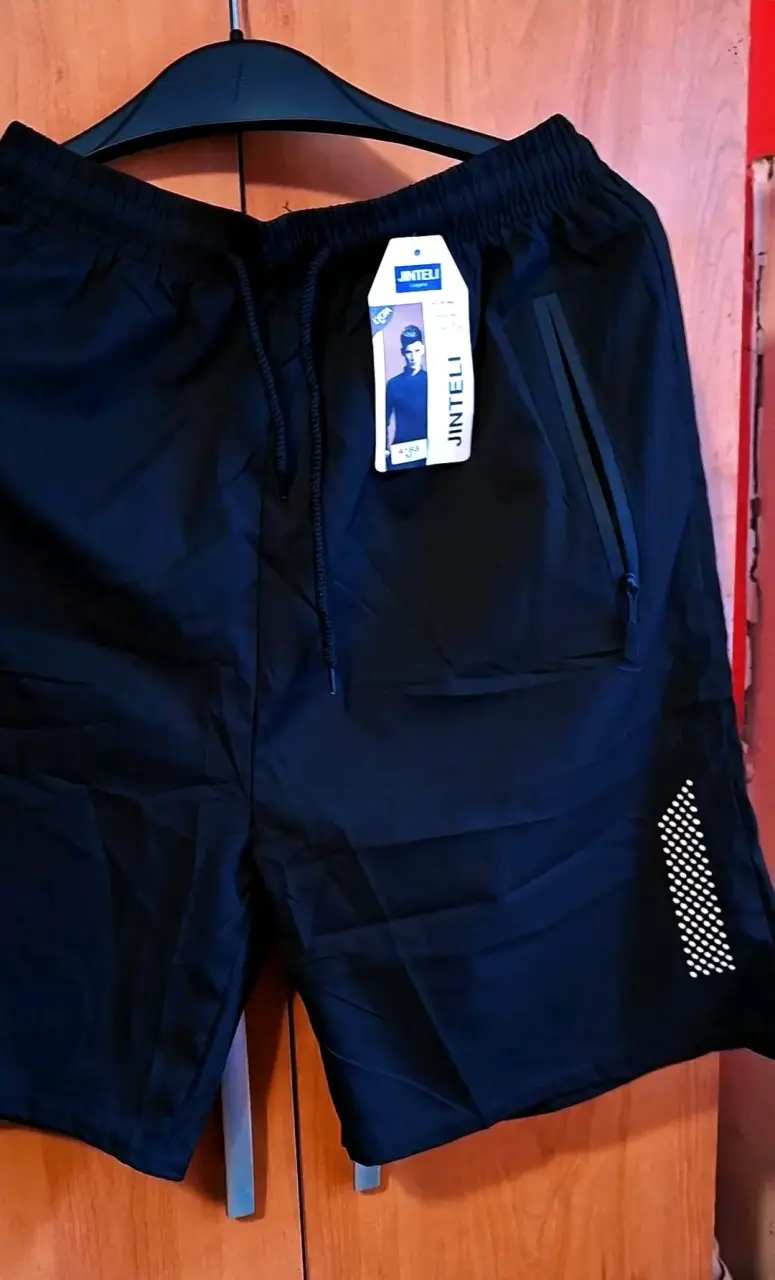 Shorts deportivos negros Jinteli para hombre