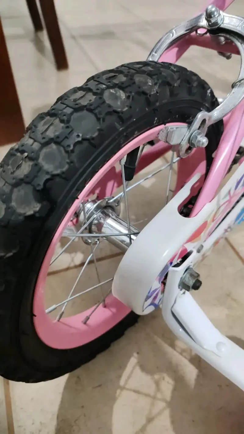 Bicicleta aro 12 como nueva - 4