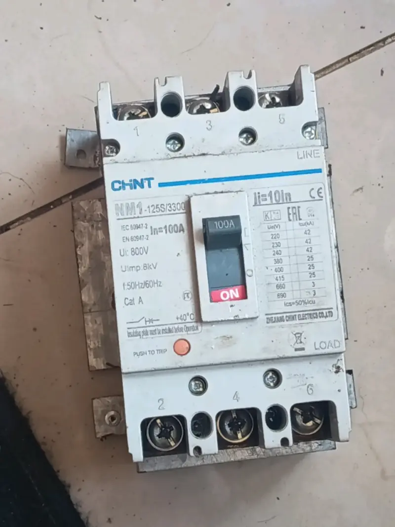 Interruptor automático Chint NM1-125S 100A
