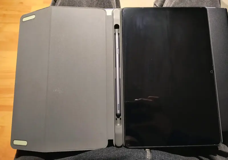 Tablet Lenovo Tab M11 con funda protectora y lapiz - 5