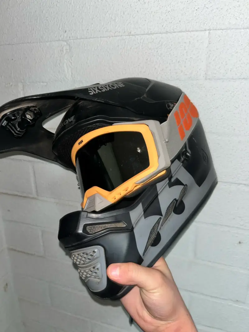 Casco Sixsixone, ideal para motocross o bicicletas - 2