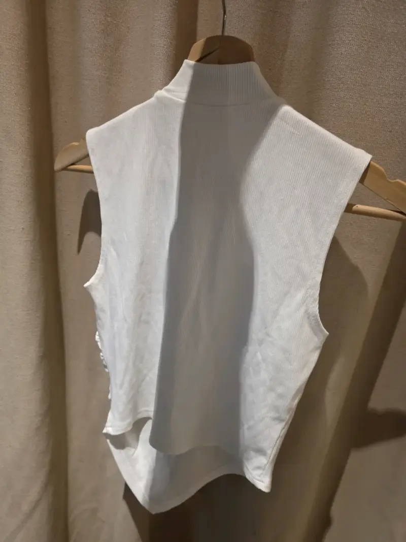 Polera sin mangas blanca Sybilla - 2