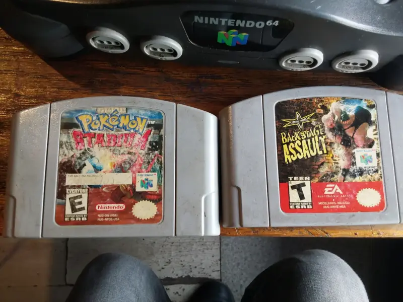 Consola Nintendo 64 con dos juegos incluidos - 2