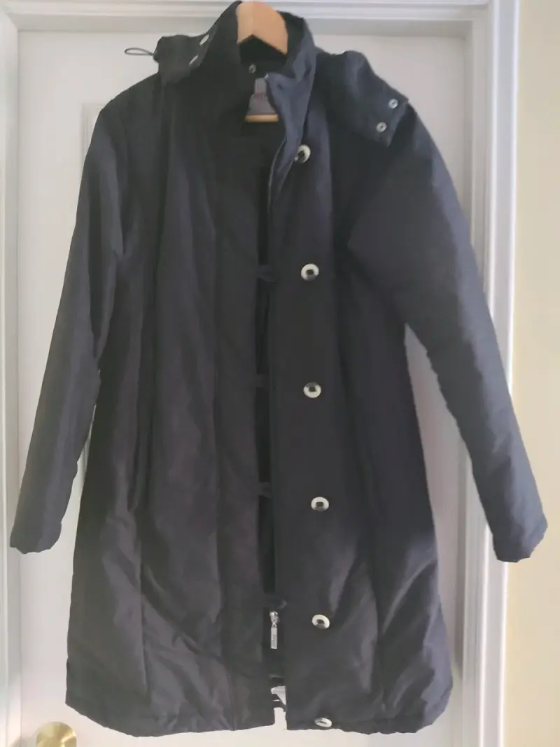 Abrigo negro Nordic Outdoor con capucha - 3