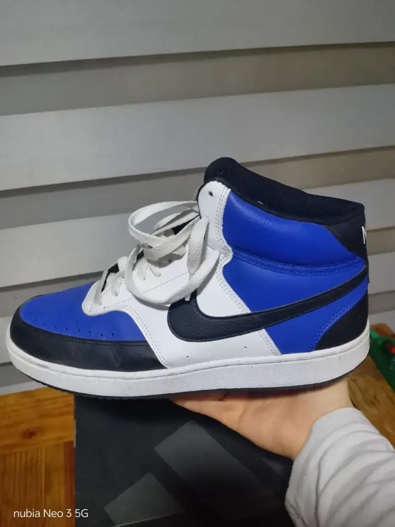 Zapatillas deportivas Nike azul y blanco