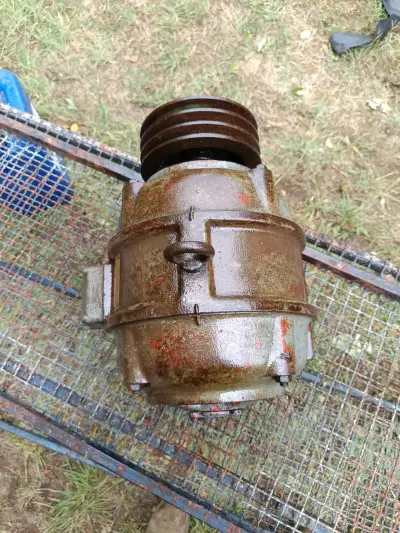 Motor eléctrico trifásico Siemens-Schuckert 5.5 kW - miniatura 6