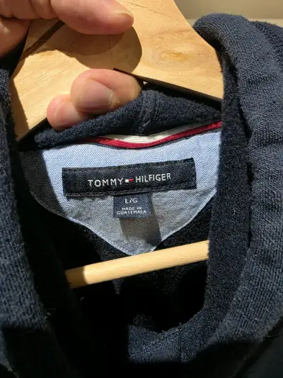 Polerón con capucha Tommy Hilfiger azul oscuro - miniatura 3