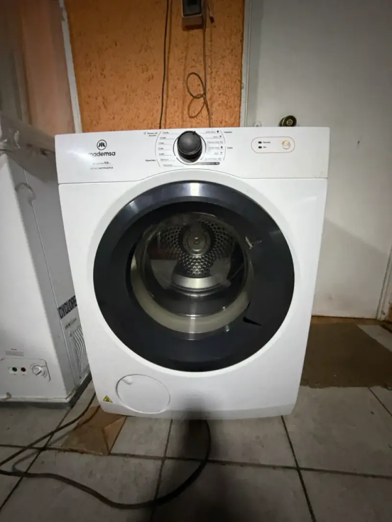 Secadora de Ropa Mademsa 9 kg Blanca - 1