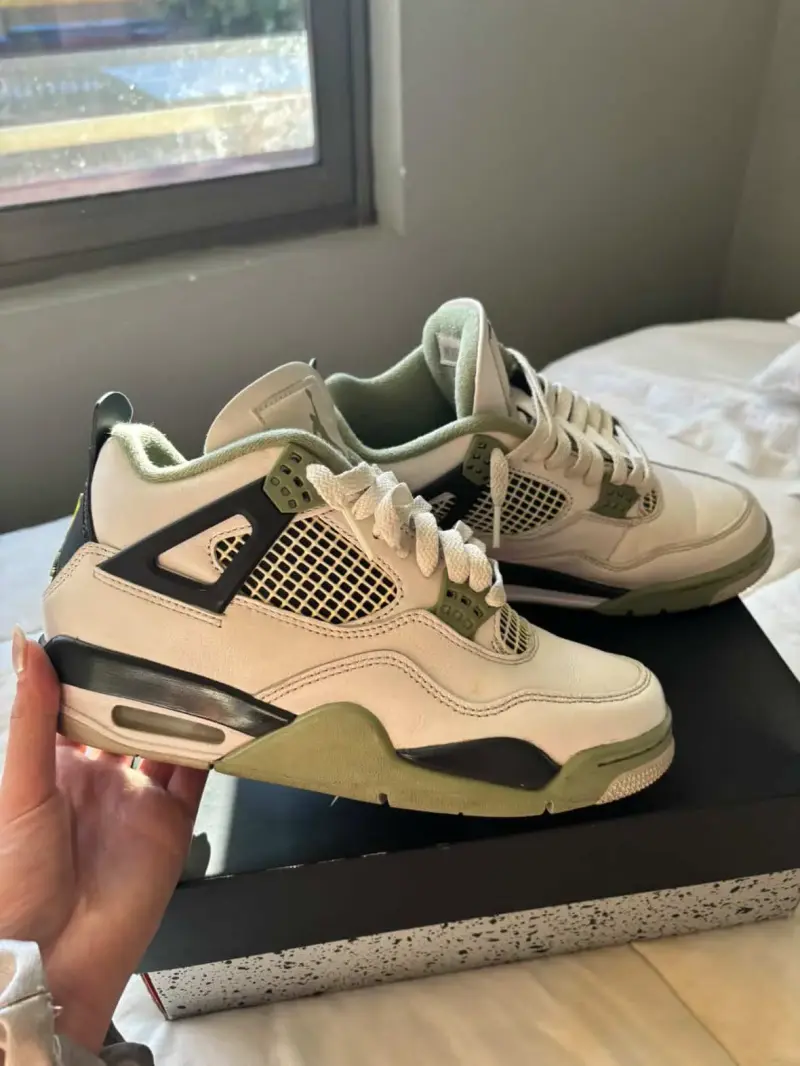 Air Jordan 4 Retro Oil Green (WMNS) - T37 CL - 5