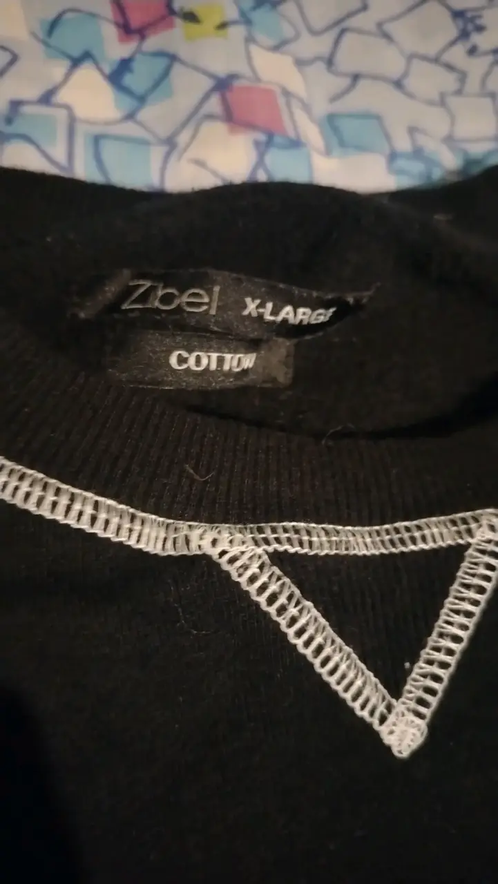 Polerón Zibel Rock Vintage Negro con Calavera - 3