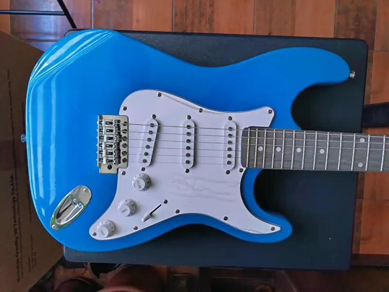 Guitarra eléctrica azul Epic estilo Stratocaster - 3